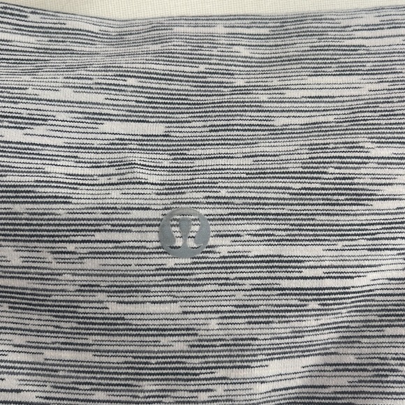 Lululemon Wunder Under Crop II (Special Edition) *Scallop - Picture 6 of 7